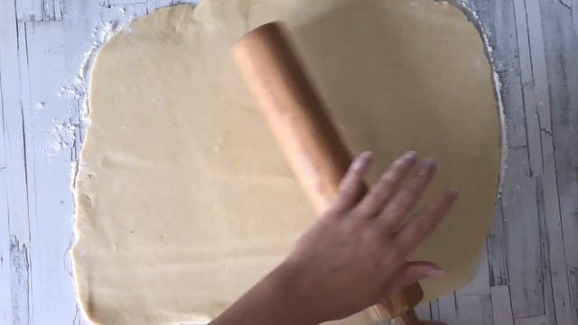 Печенье песочное на сметане ? Как приготовить сметанное ПЕСОЧНОЕ ПЕЧЕНЬЕ на СМЕТАНЕ смотреть онлайн