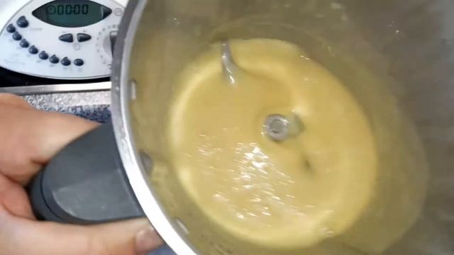 Сгущённое молоко, Сгущёнка в Термомиксе #Термомикс #Сгущёнка #Сгущённое #Молоко смотреть онлайн