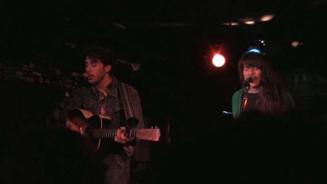 DANIEL, FRED & JULIE - RUNNER смотреть онлайн