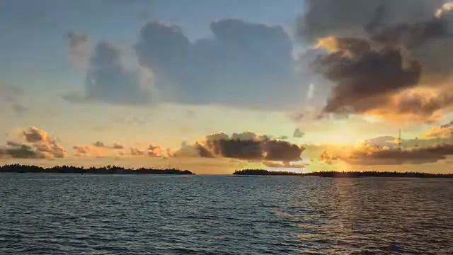 SV Bella Nave sails to Apataki Atoll, Tuomotu Archipelago, French Polynesia смотреть онлайн