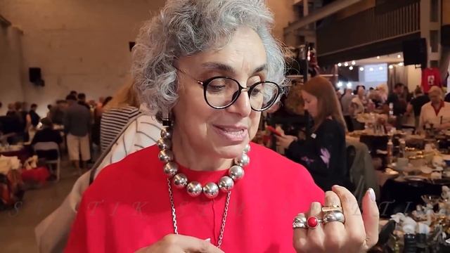 Москва. Сентябрь 2023. ДК РАССВЕТ. Мосвинтаж. Маркет винтажной моды. смотреть онлайн