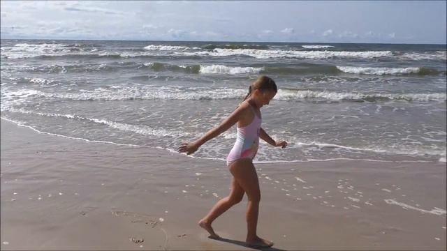 05. ?HOLIDAYS HAVE COMPLETELY END?