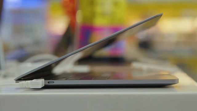 Năm 2022, Macbook Pro M1 Có Còn đáng Mua ? | Thế Giới Laptop