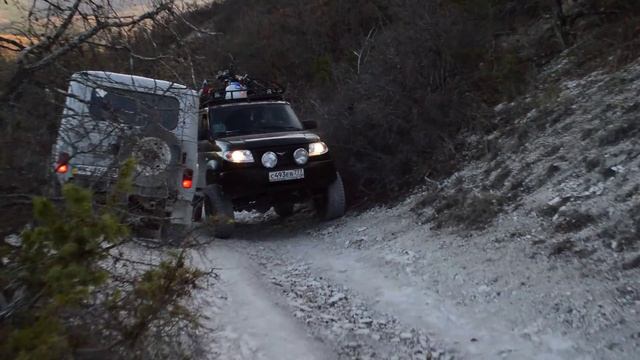 Подъем на Мангуп-Кале – пещерный город. смотреть онлайн