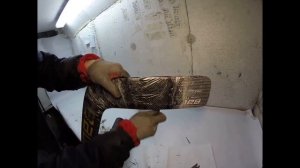 Ремонт хоккейной клюшки вратаря