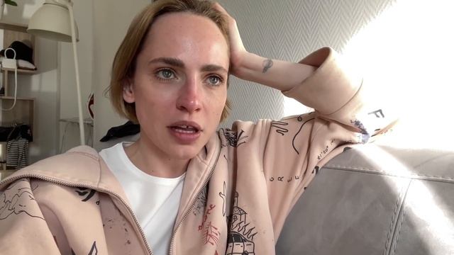 Моя жизнь в Париже | странная сьемка | багетная диета | учу французский ? | я счастлива смотреть онлайн