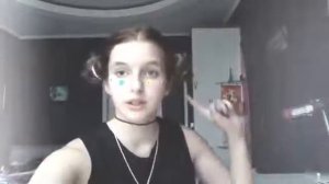 Тупая девочка рассказывает о том , Как стать Tumblr Girl