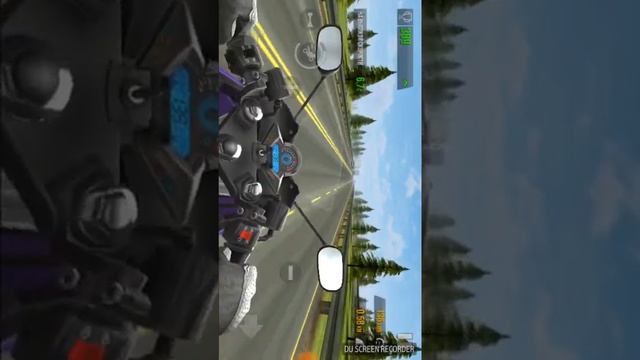 Коплю на мотоцикл в игре Traffic Rider смотреть онлайн