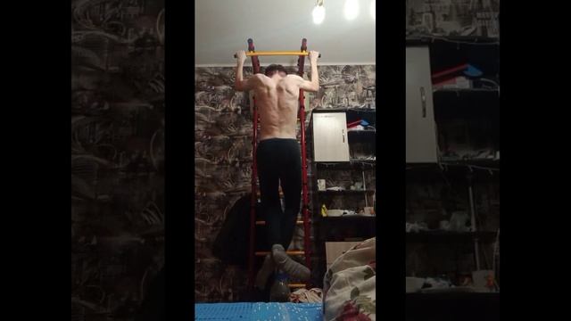 85 ДЕНЬ | УЧУСЬ ПОДТЯГИВАТЬСЯ + ТРИЦЕПС смотреть онлайн