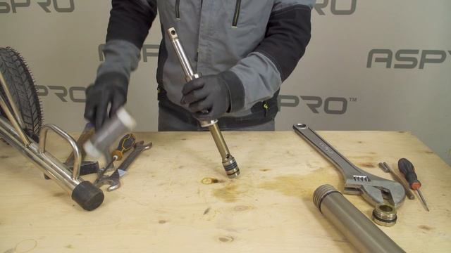 Как заменить уплотнительные кольца в поршневом окрасочном аппарате ASPRO? смотреть онлайн