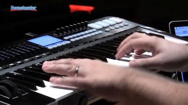 Samson Graphite 49 Keyboard Controller Demo - Sweetwater Sound