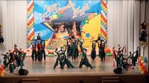 Очень красивый военный танец / Диана Арбенина - Десятый наш десантный батальон