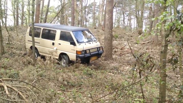 1987 Mitsubishi L300 4WD 2.0l Petrol test drive смотреть онлайн