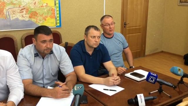 Центр Мариуполя останется без света на ночь смотреть онлайн