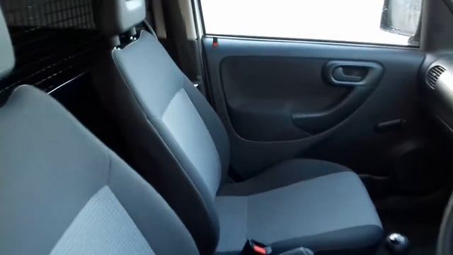 VAUXHALL COMBO 2000 Cdti E4 A/c (CK59XVC) смотреть онлайн