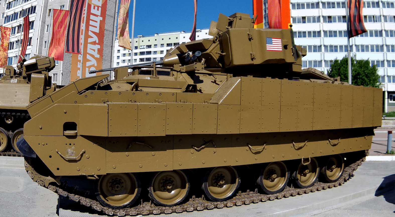 Осторожно! Техника НАТО добралась до Урала! смотреть онлайн