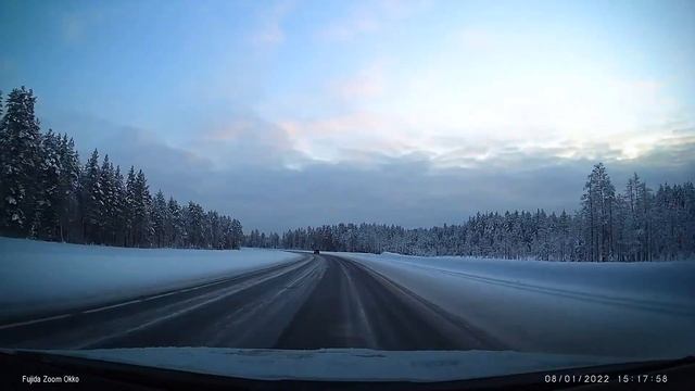 Зимняя дорога в Карелии смотреть онлайн