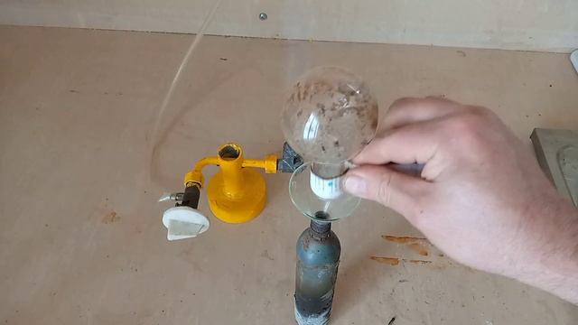 8 февраля 2023 г. (Каталитическая ? )Конверсия аммиачной селитры в азотную кислоту и аммиак , на Pb смотреть онлайн