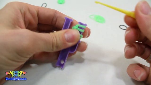 Фигурки овощей и фруктов из резинок Loom Bands Брелок Груша на рогатке смотреть онлайн