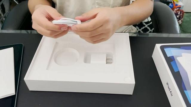 iPad Air 2020 UNBOXING смотреть онлайн