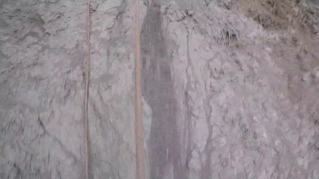 Провальная воронка "Дангионов" .Спуск на альпинистском снаряжении. смотреть онлайн