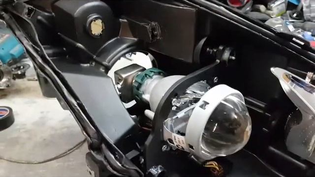 Nissan Murano с достойным светом после замены линз. смотреть онлайн