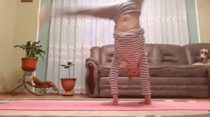 Первое видео про гимнастику