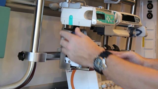 Instruktionsfilm - Fästet T1 Holder till Mindray BeneView T1 смотреть онлайн