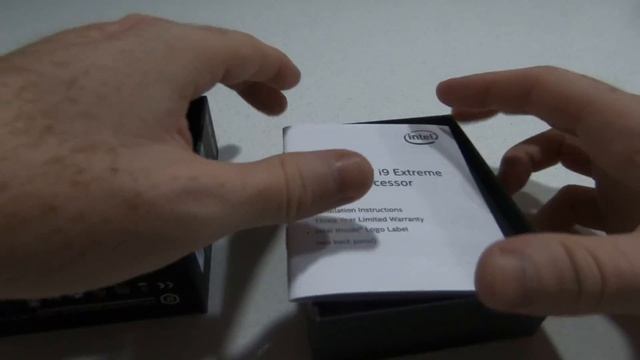 Intel i9 7980XE Processor Unboxing смотреть онлайн