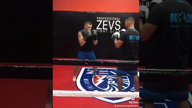 Гордиенко Станислав Анатольевич, тренер#кик боксинг#тайский бокс#бокс#персональные тренировки смотреть онлайн