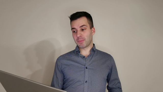 Самое смешное видео, которое я видел смотреть онлайн