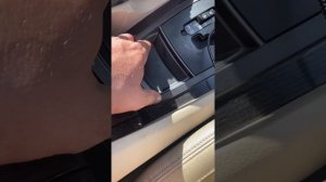 Как снять центральную консоль в сангёнг рекстон 2