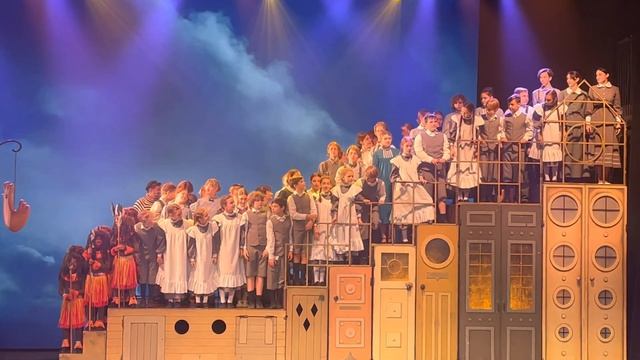 Поклоны мюзикла «ПЕППИ ДЛИННЫЙЧУЛОК» 05.11.2022. 16:00 смотреть онлайн