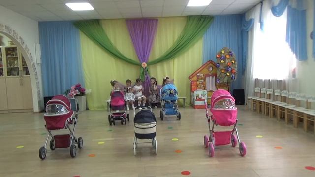 МБДОУ ЦРР ДС № 26 Танцевальный коллектив Лучики Маленькие мамы смотреть онлайн