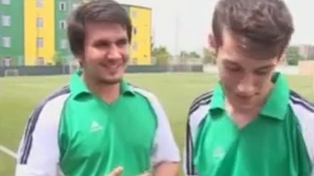Мое первое интервью в далеком 2011 году 😄, там много чего было сказано , просто репортёр вырезал 😬 смотреть онлайн