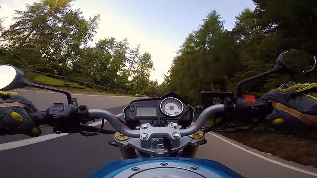 Brasov - Poiana Brasov - Tank POV on a 2005 Honda Hornet смотреть онлайн