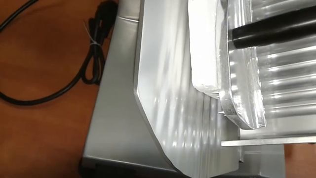 Обзор на слайсер Rock Kitchen HBS-220A смотреть онлайн