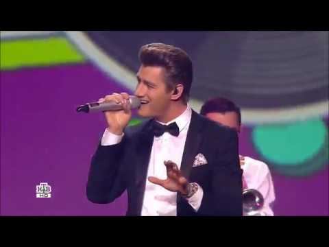 Алексей Воробьев, Френды и Big City Show с песней Сумасшедшая // Концерт Все звезды для любимой смотреть онлайн