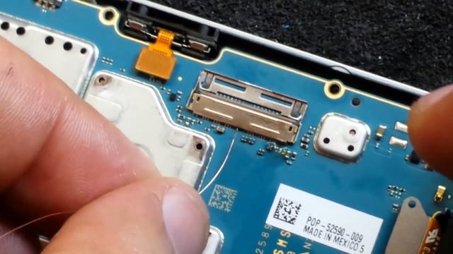 BlackBerry Z30 проблема с дисплеем