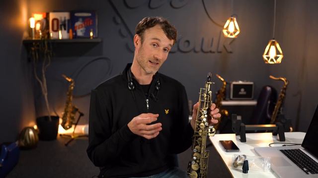 EMEO Digital Saxophone | The World's First Digital Practice Saxophone
