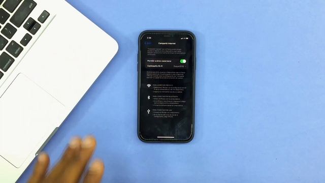 Por que ''COMPARTIR INTERNET'' se apaga solo? ? Evita que tu iPhone deje de compartir el internet. смотреть онлайн
