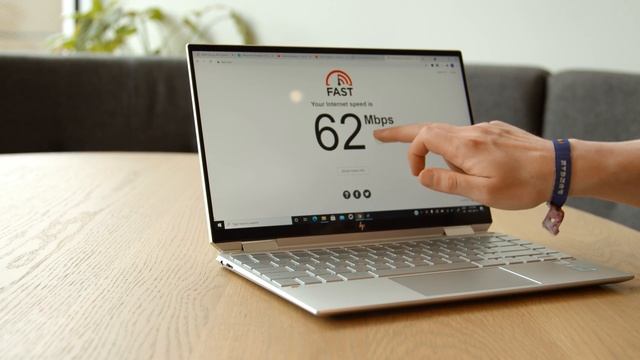 HP Spectre x360 Review - Best Laptop for Creators? смотреть онлайн