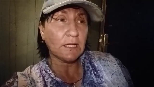 Чернышку покормила и рассказала ему о вас, как вы за него переживаете смотреть онлайн