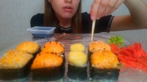 MUKBANG | СУШИ И РОЛЛЫ | ПОБИЛИ ЧЕЛОВЕКА!!!