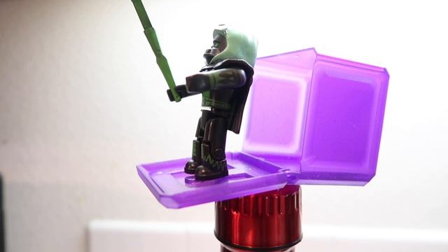 ROBLOX CELEBRITY SERIES 3 PURPLE MYSTERY BOX FREE CODE смотреть онлайн
