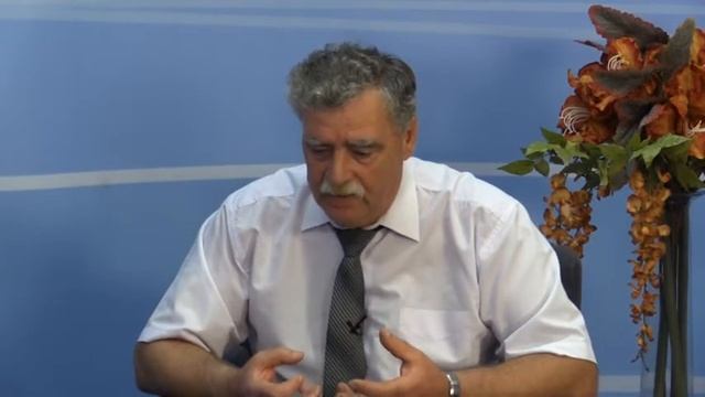 Беседа с Иваном Чухновым смотреть онлайн