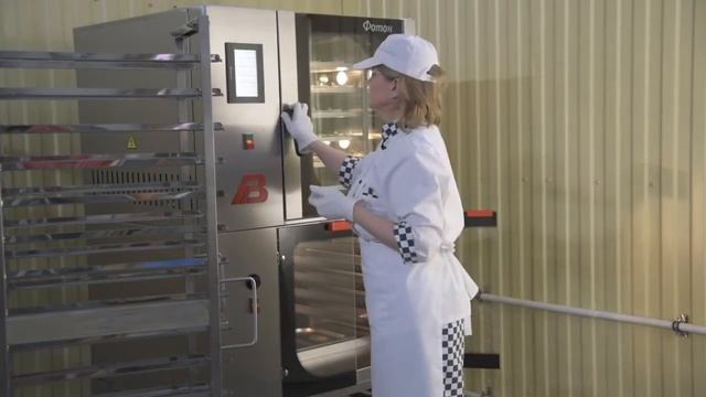 Одновременная выпечка маффинов и сдобных булочек смотреть онлайн