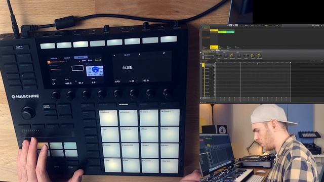 Maschine MK3 vs Push 2 (2021 Update) смотреть онлайн