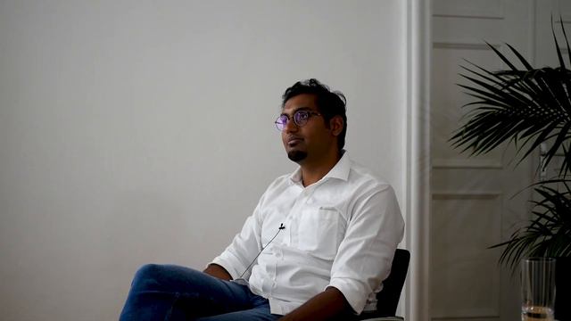 Is Tinkoff Bank an interesting investment? Gokul Raj P. on Emerging Markets, like India & Indonesia смотреть онлайн