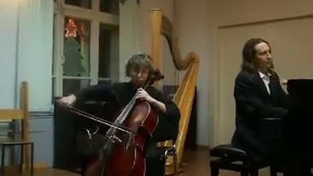 Evgeniy Dobkach 13 years. V.Goens. Scherzo смотреть онлайн